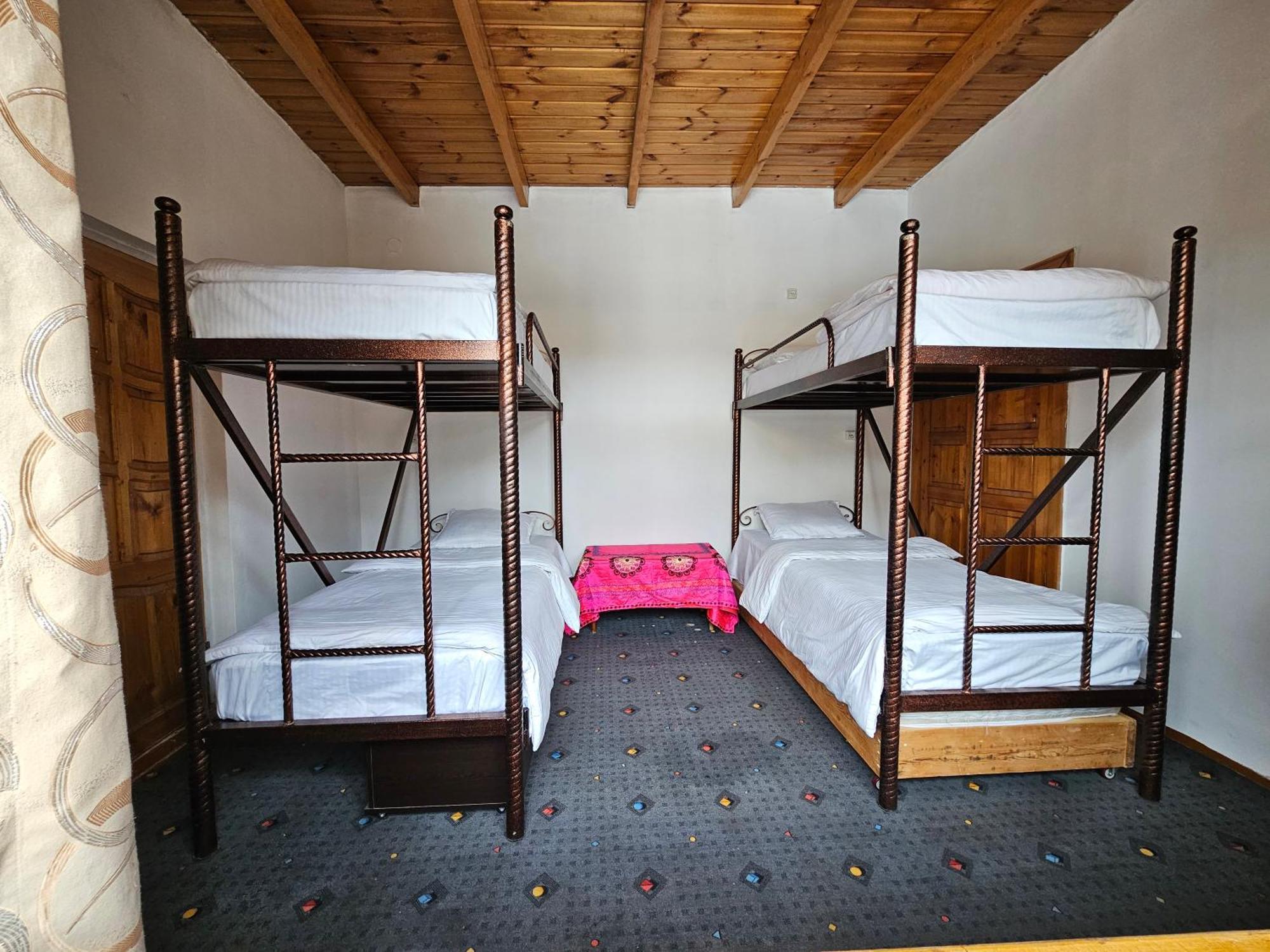 Sim-Sim Hostel & Backpackers Szamarkand Kültér fotó