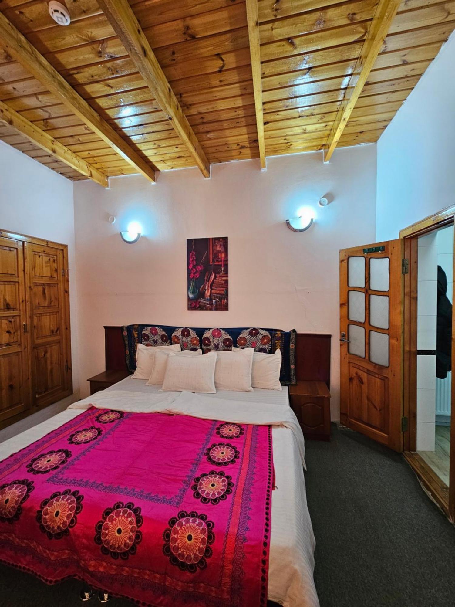 Sim-Sim Hostel & Backpackers Szamarkand Szoba fotó