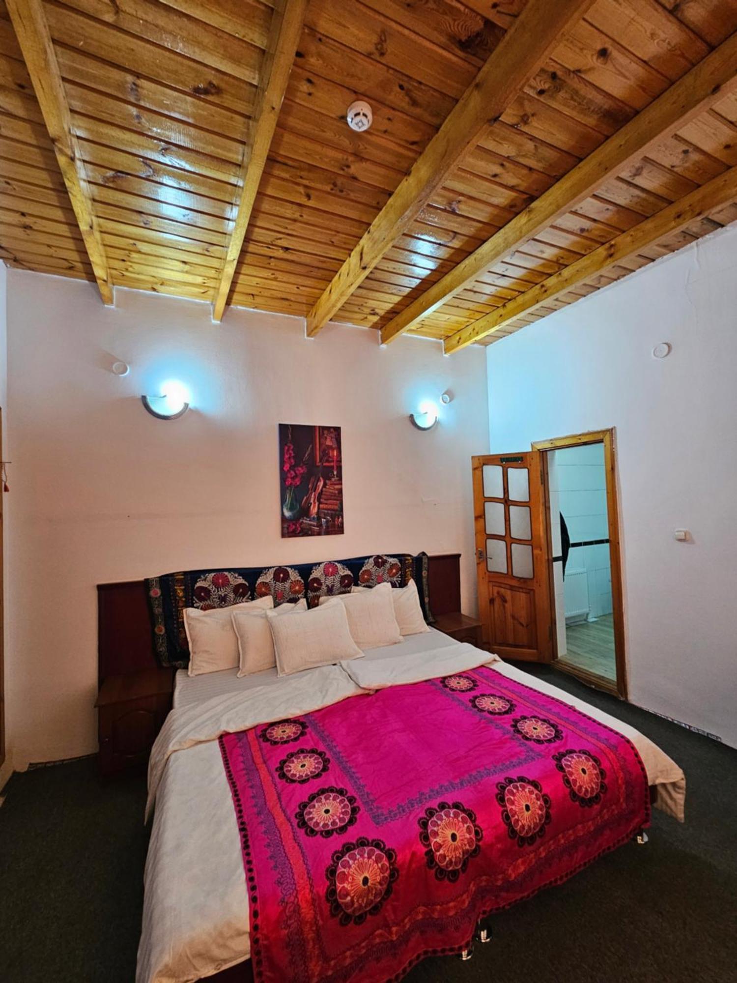 Sim-Sim Hostel & Backpackers Szamarkand Szoba fotó